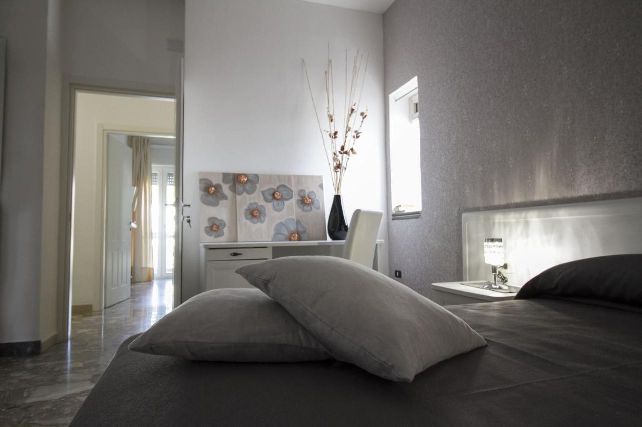 Couette-café Arena 2*